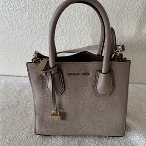 Michael Kors Pebble Leather Satchel in Taupe